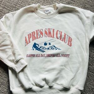 Le Lis Cream Apres Ski Club Sweater